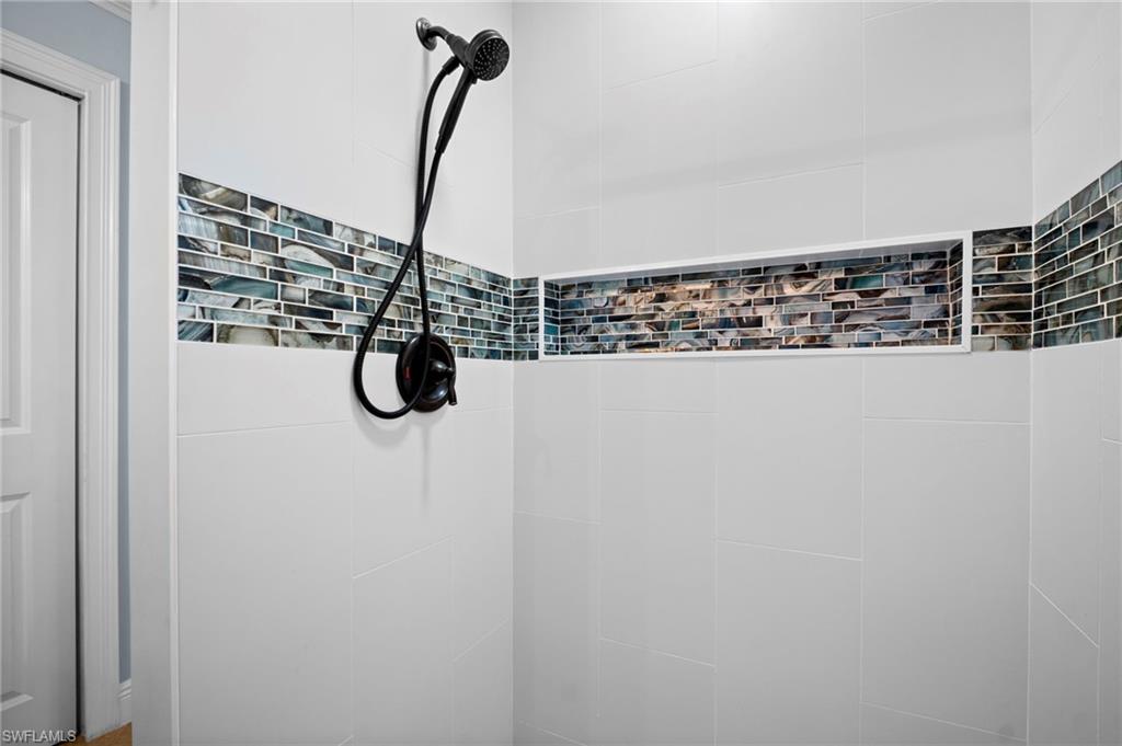 QUAIL CREEK - Residential