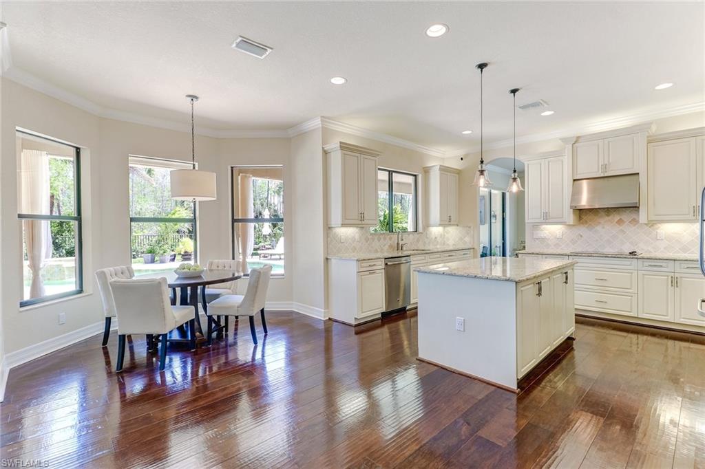 RIVERSTONE - Residential