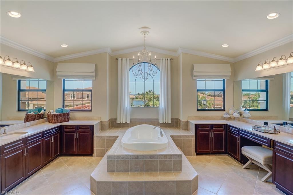 RIVERSTONE - Residential