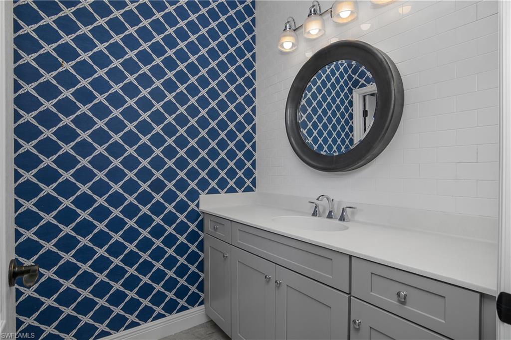 RICHMOND PARK - Residential