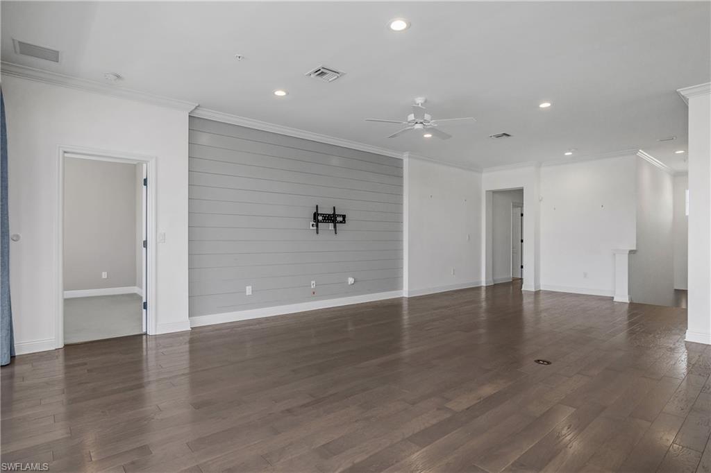 RICHMOND PARK - Residential