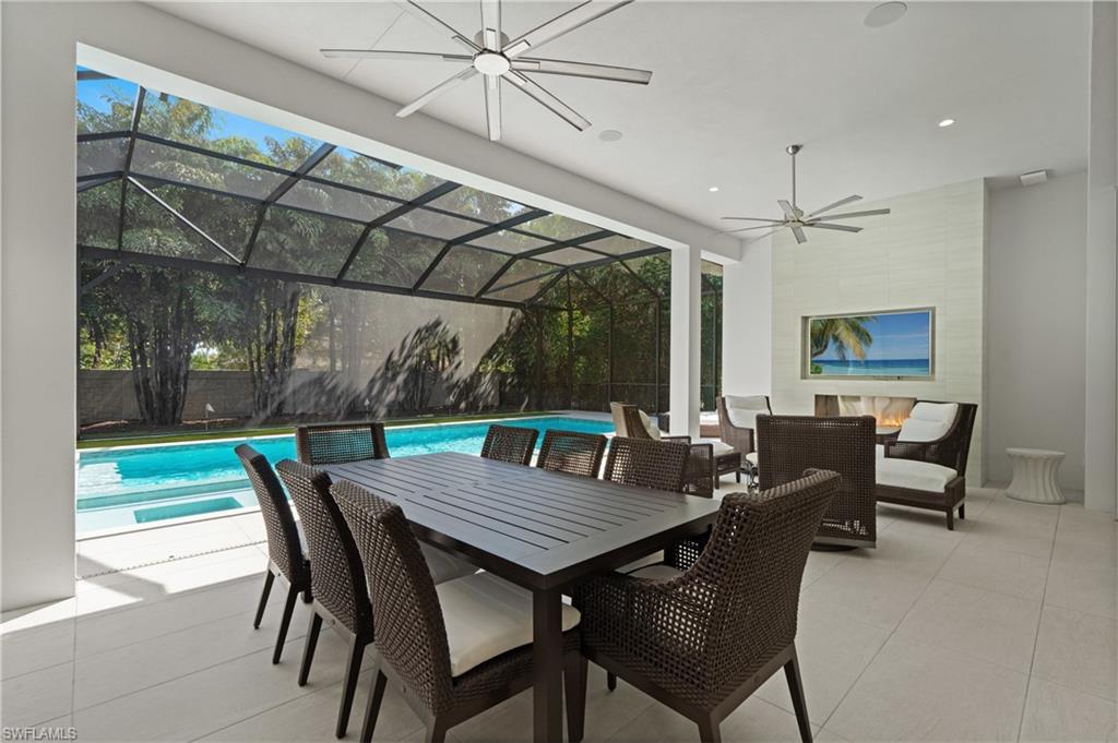 WINDWARD ISLE - Residential