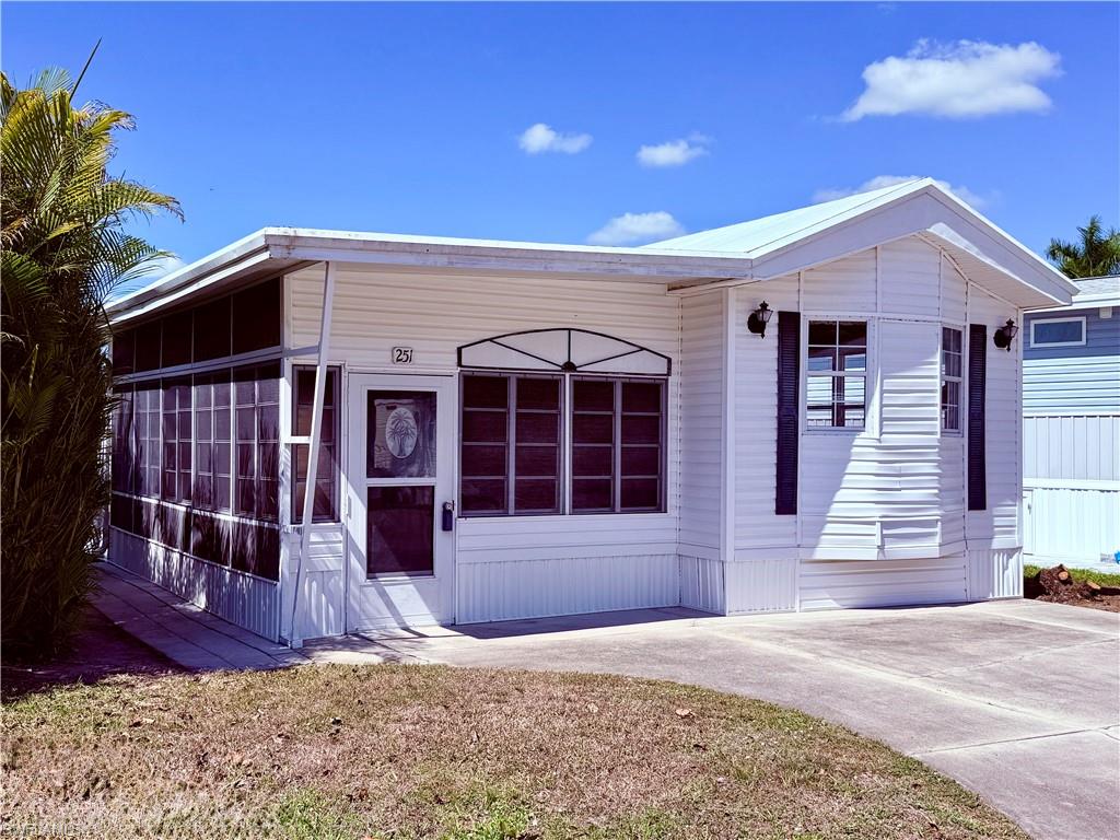 IMPERIAL WILDERNESS - Residential