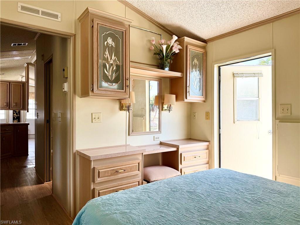 IMPERIAL WILDERNESS - Residential