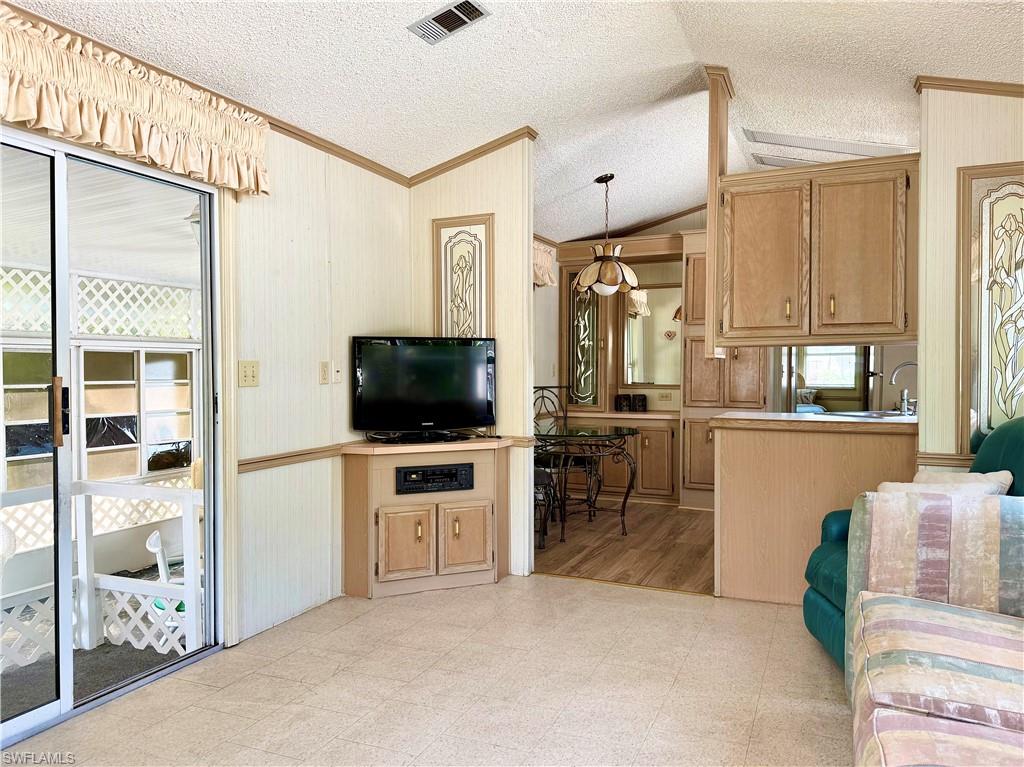 IMPERIAL WILDERNESS - Residential