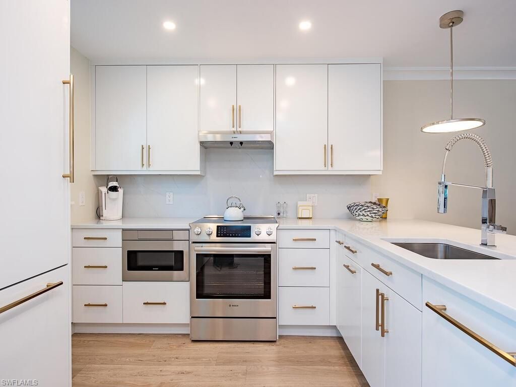 Photo of 536 2nd ST S #536, NAPLES, FL 34102 (MLS # 226006208)