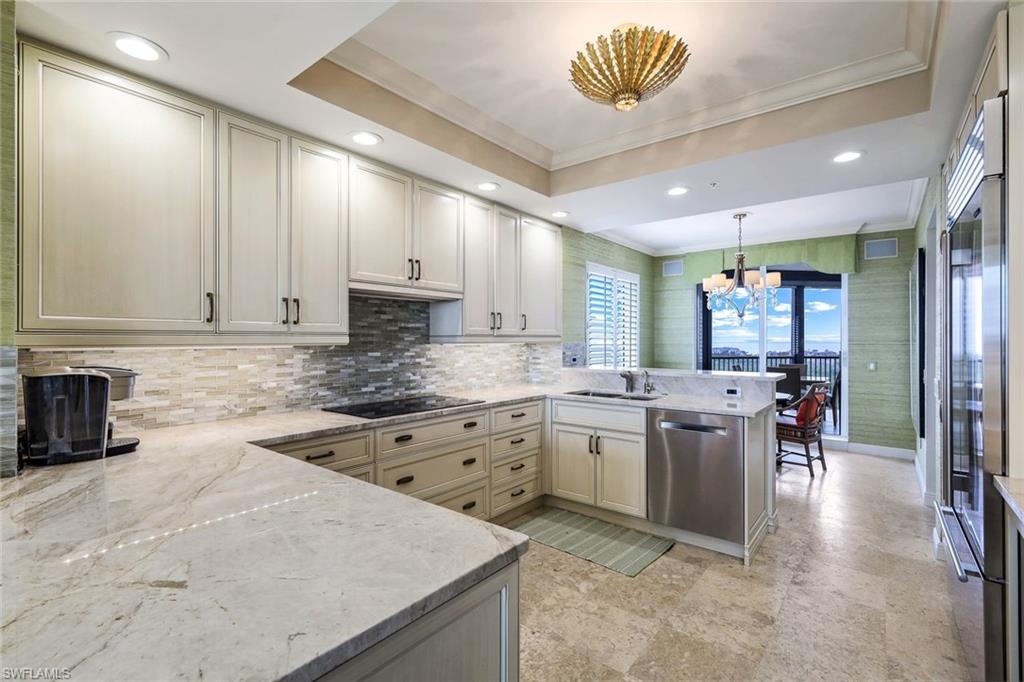 TOSCANA AT BAY COLONY - Residential