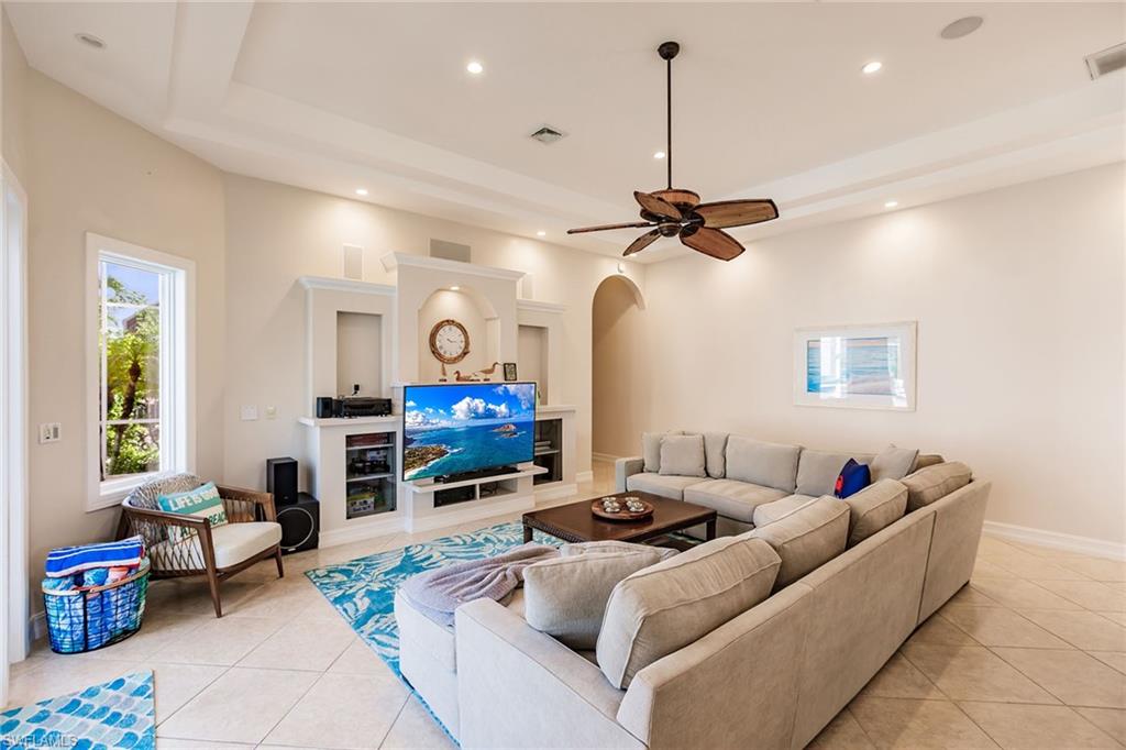 MARCO ISLAND - Residential Lease