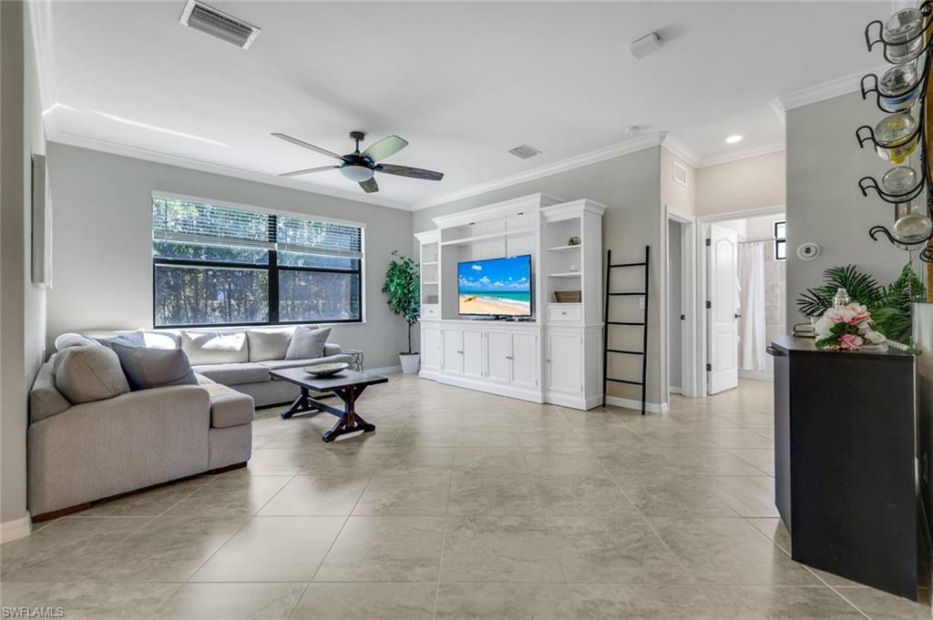 4264 Raffia Palm CIR