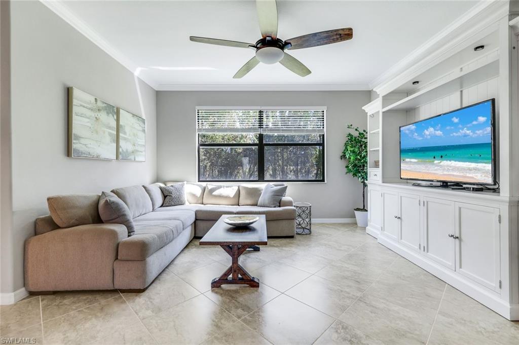 4264 Raffia Palm CIR