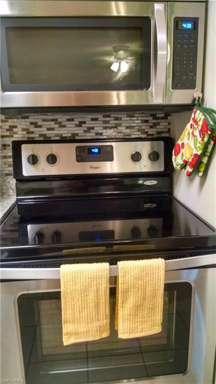 SUMMERLIN WOODS - Residential