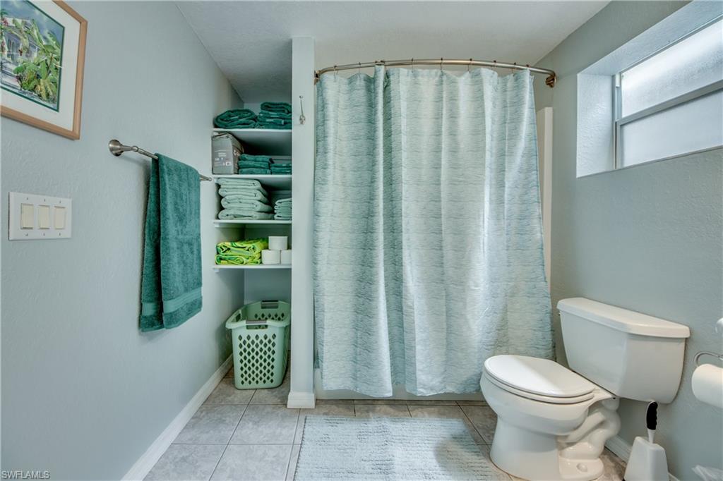 KNIGHTS BOKEELIA ISLE - Residential