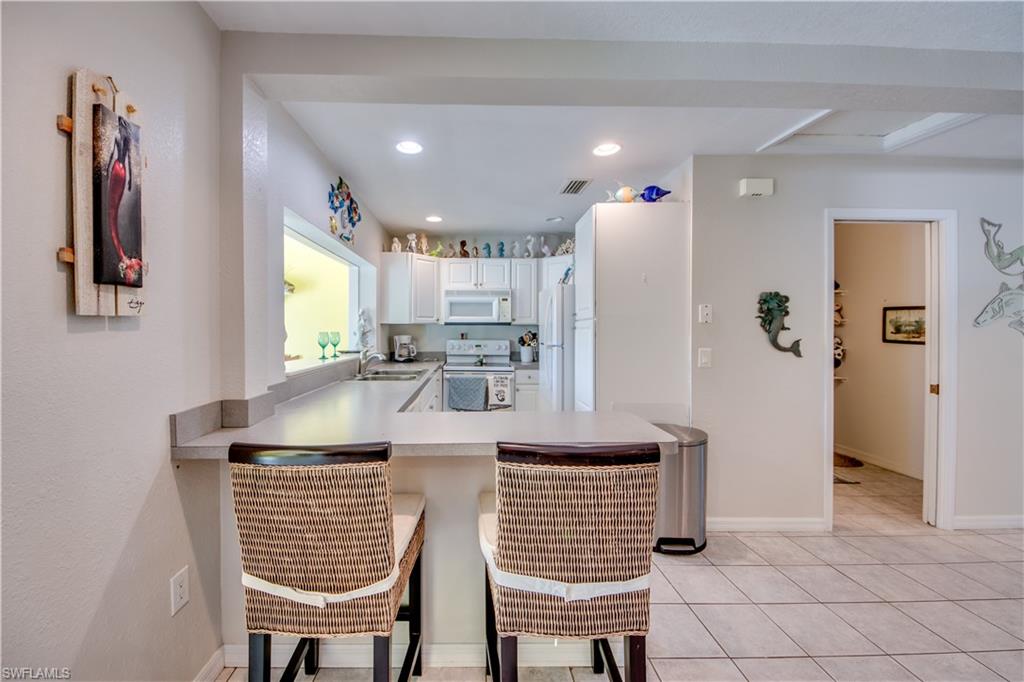 KNIGHTS BOKEELIA ISLE - Residential