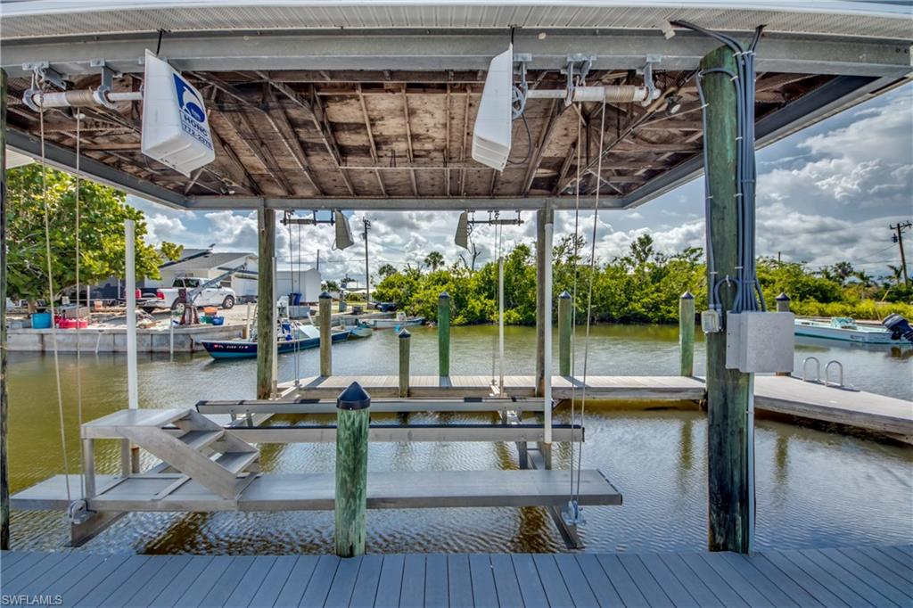 KNIGHTS BOKEELIA ISLE - Residential