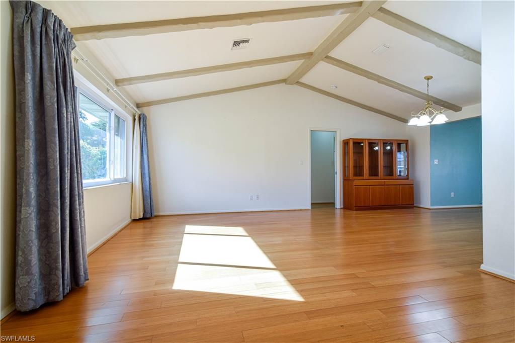 COUNTRY CLUB ESTATES - Residential