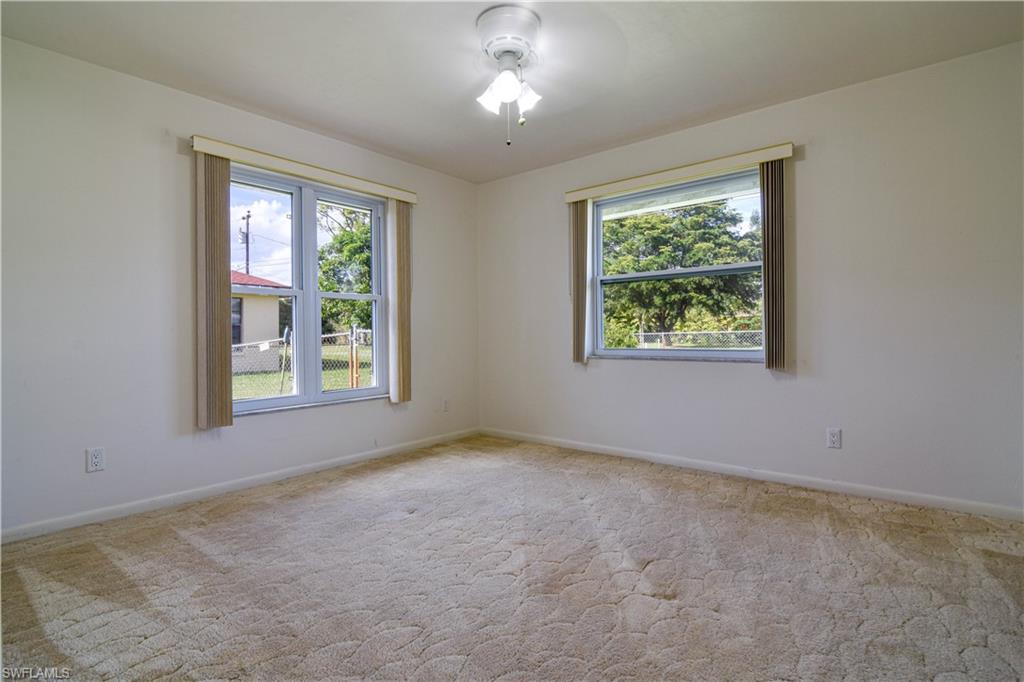 COUNTRY CLUB ESTATES - Residential