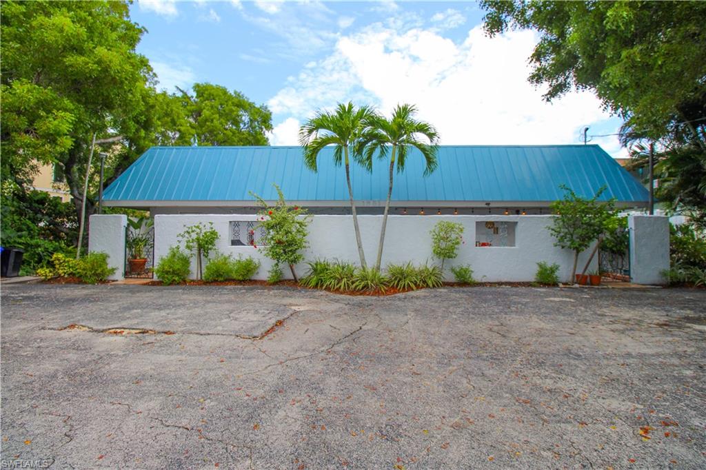 CHESAPEAKE POINT - Residential Lease