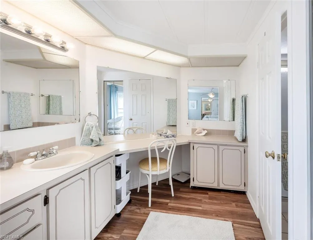 Naples, Florida 34104, United States, 2 Bedrooms Bedrooms, ,2 BathroomsBathrooms,Residential,Active,97346