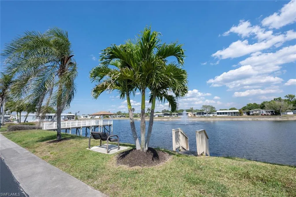 Naples, Florida 34104, United States, 2 Bedrooms Bedrooms, ,2 BathroomsBathrooms,Residential,Active,97346