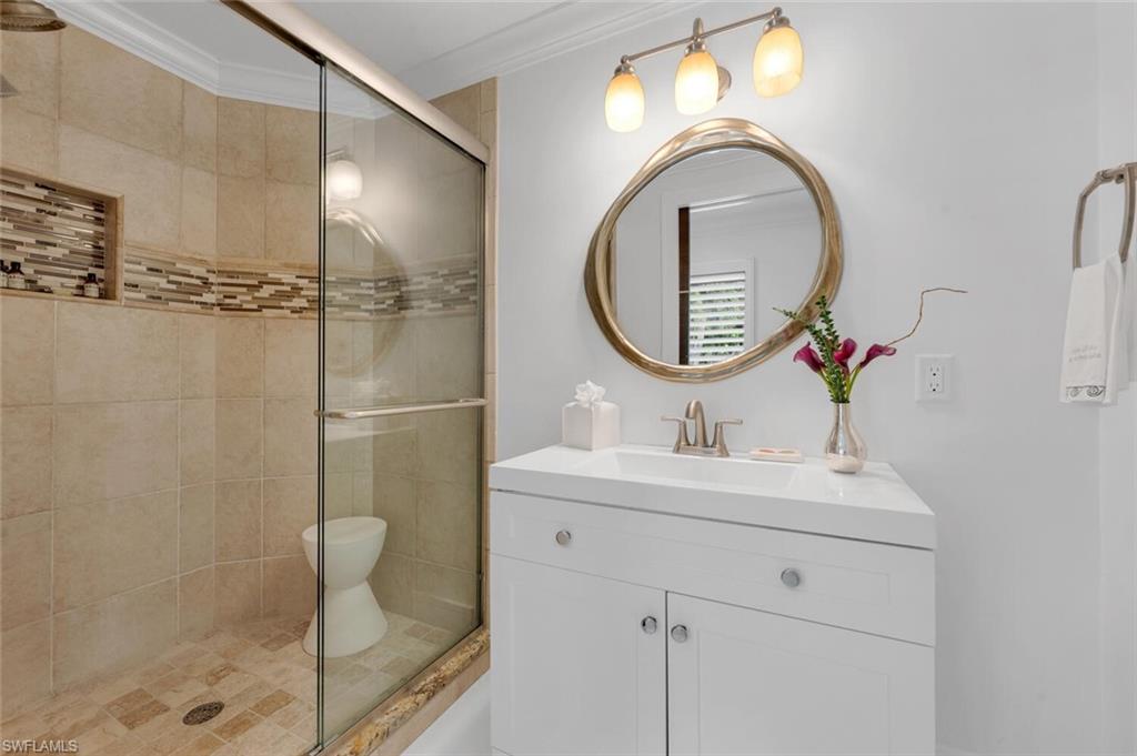 MOORINGS - Residential