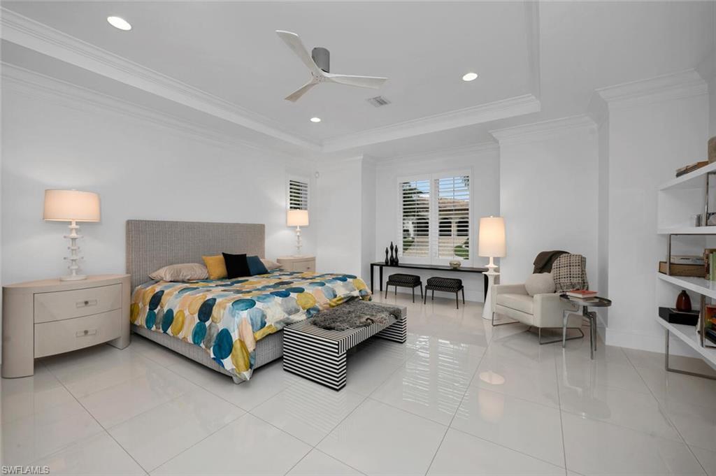 MOORINGS - Residential