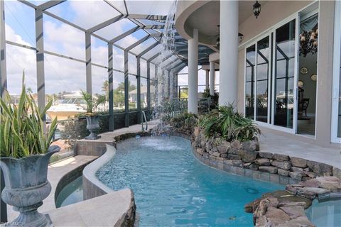 A home in MARCO ISLAND