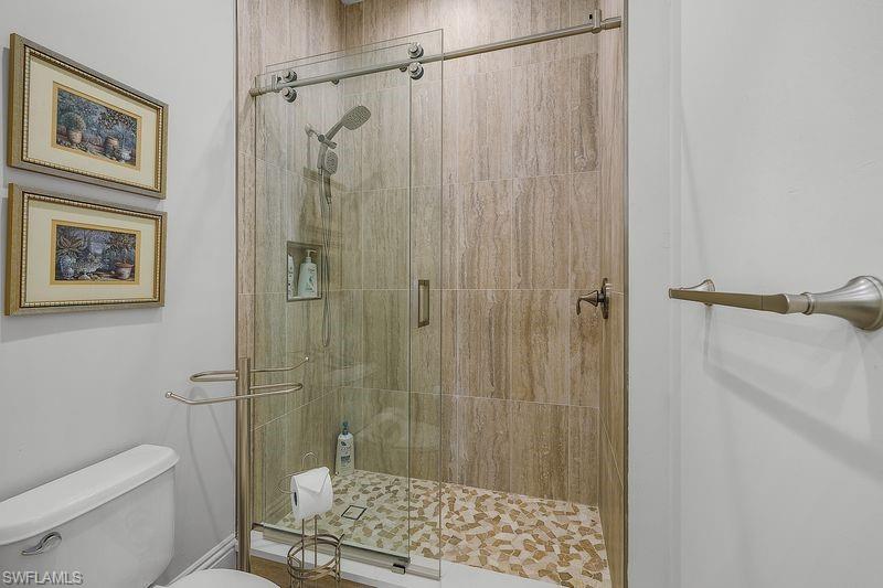 THE SHORES - Residential