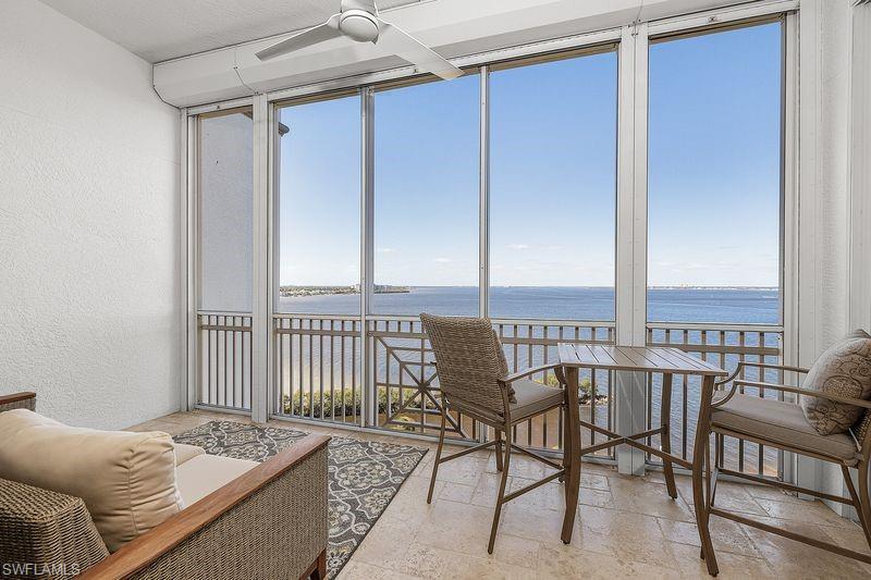 THE SHORES - Residential