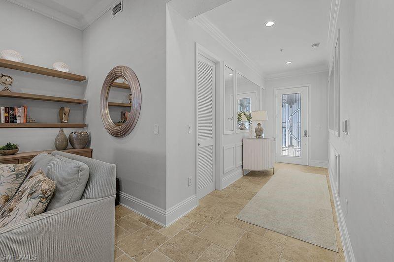 THE SHORES - Residential