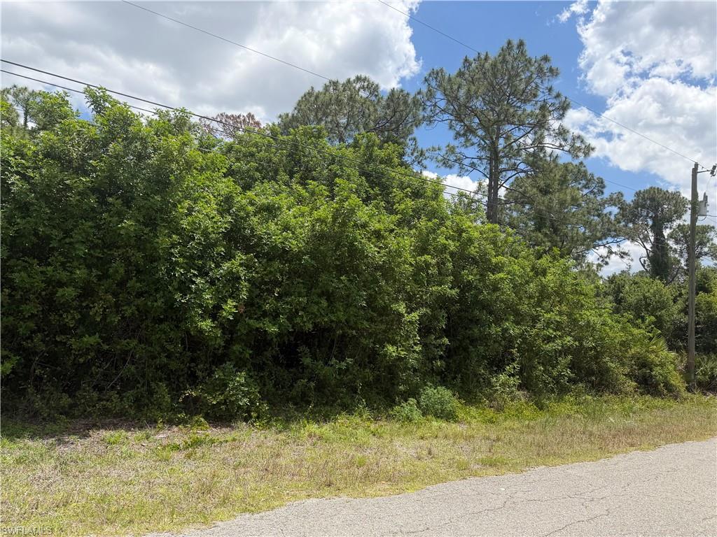 COUNTRY CLUB ESTATES - Land