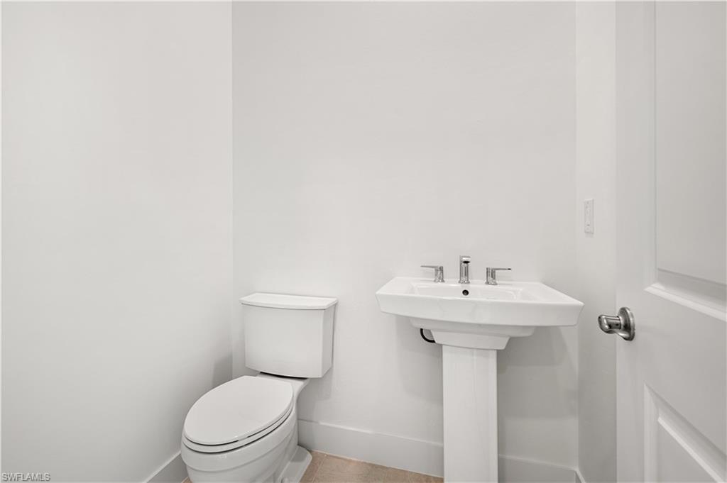 SEVEN SHORES - Residential