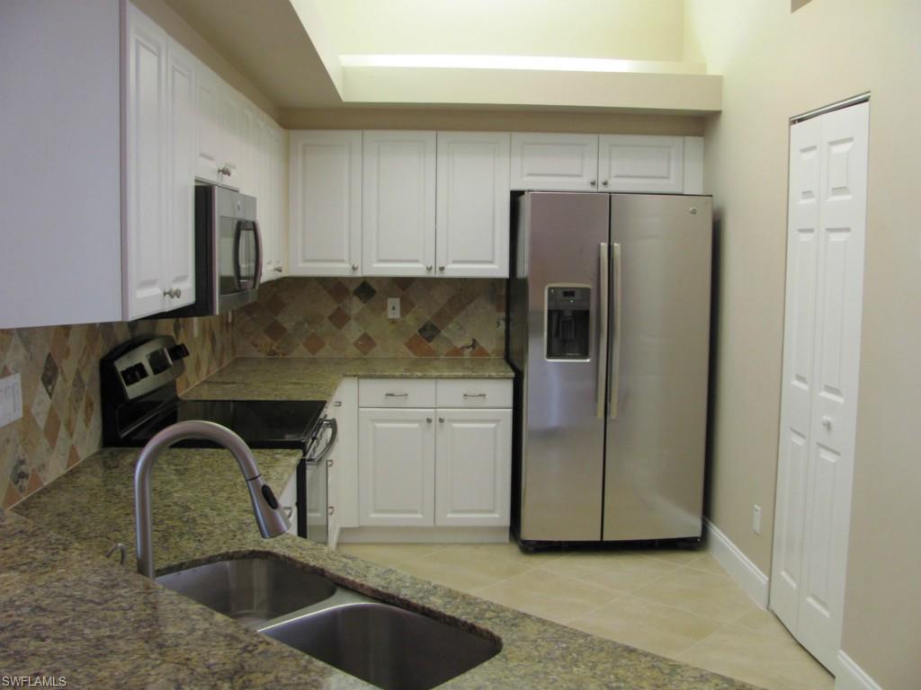 LIGHTHOUSE BAY - Residential