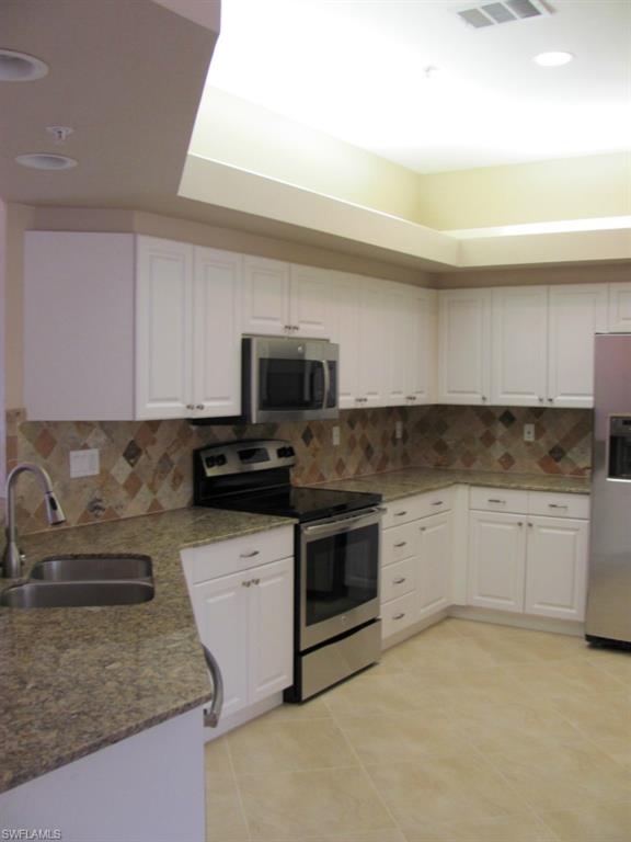 LIGHTHOUSE BAY - Residential