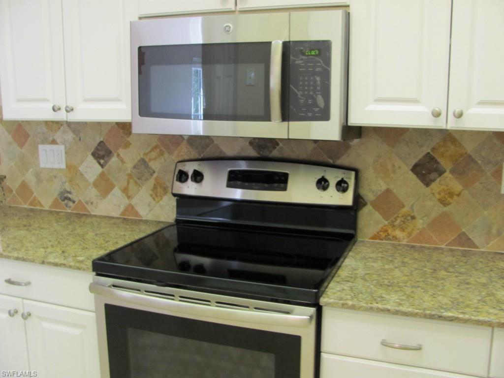 LIGHTHOUSE BAY - Residential