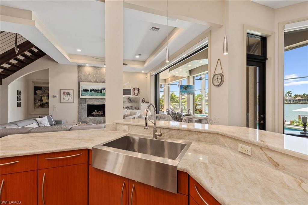 MARCO ISLAND - Residential