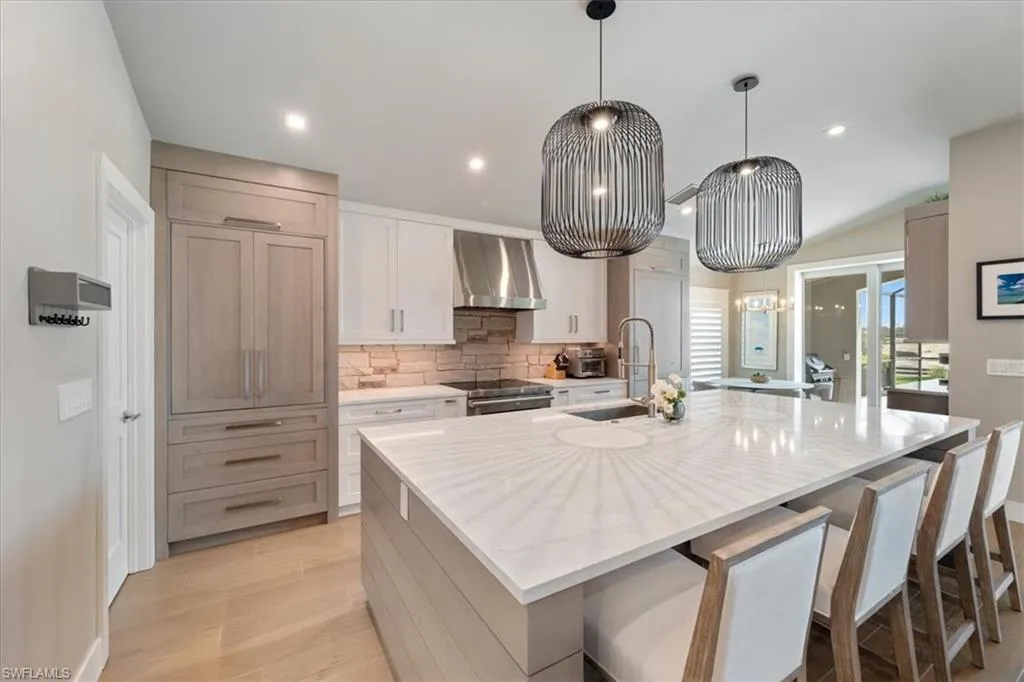 Fort Myers, Florida 33913, United States, 3 Bedrooms Bedrooms, ,2 BathroomsBathrooms,Residential,Active,153161