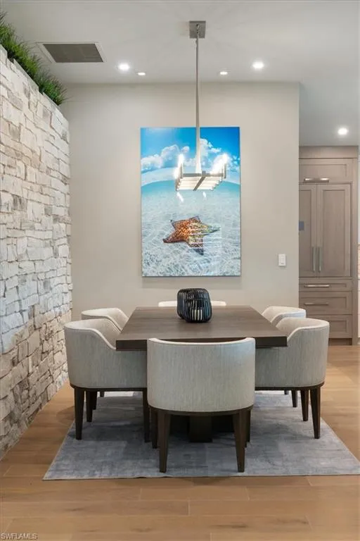 Fort Myers, Florida 33913, United States, 3 Bedrooms Bedrooms, ,2 BathroomsBathrooms,Residential,Active,153161