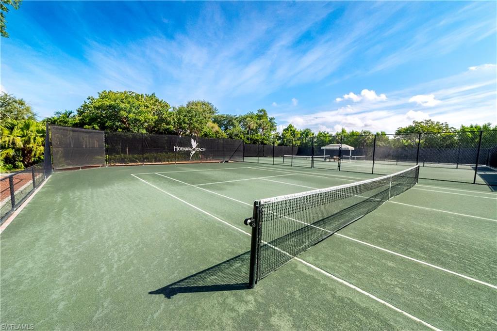 ROYAL MARCO POINT - Residential