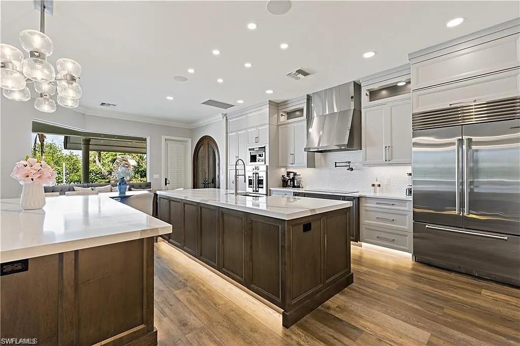 1435 Osprey AVE