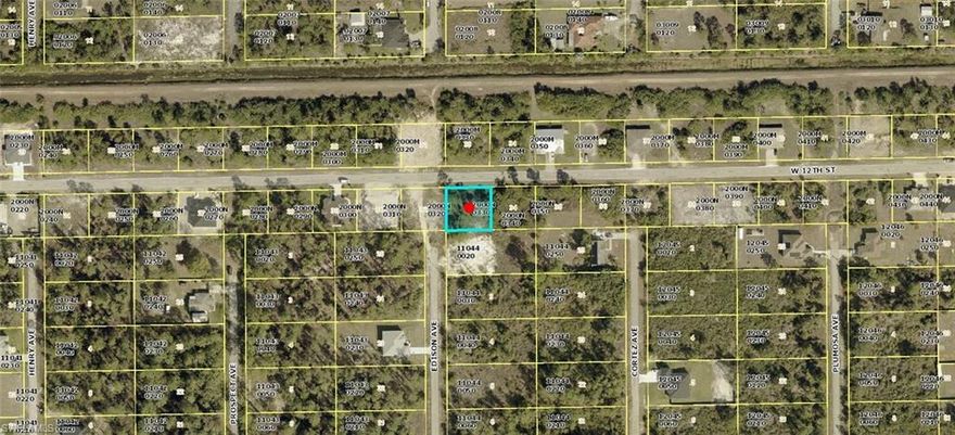 An exciting opportunity awaits with this multi family duplex lot in this growing area! Be part of a vibrant community where new construction is booming. This prime location puts you close to fantastic golf, shopping, and dining options. Enjoy the added perk of being just a short drive from Fort Myers and Punta Gorda airports, two major spring training destinations, and sun-drenched beaches!