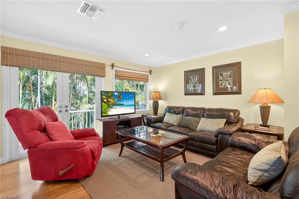 CAPTIVA BEACH - Residential