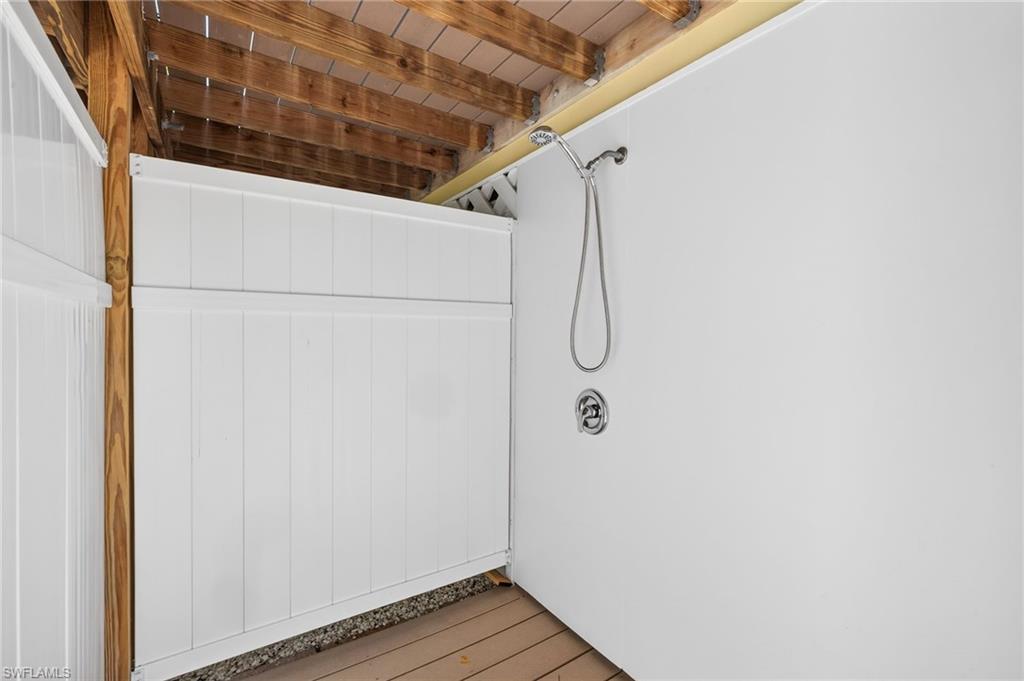 CAPTIVA BEACH - Residential