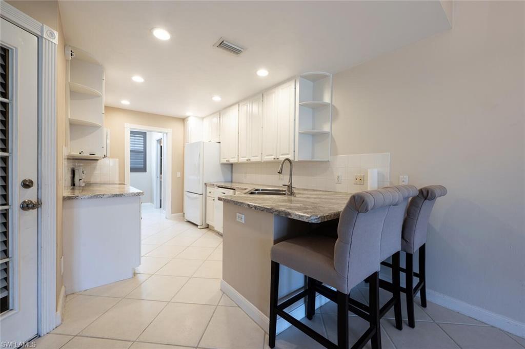 THE COVE - Residential Lease