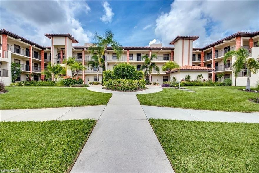 Bright and clean with laminate flooring in living areas and both bedrooms, kitchen, hallways and guest bath! This condo is on the 1st floor and the lanai looks out onto a long lake.  Both shower and guest tub/shower have been updated with contemporary tile, new vanities and lighting.  The living/dining area has crown molding and sliders out to the lanai which has acrylic windows so that cool evenings can be spent on the lanai to enjoy the beautiful lake view.  Laminate, wood like planking has been installed in kitchen, hallways and guest bath January 2021.