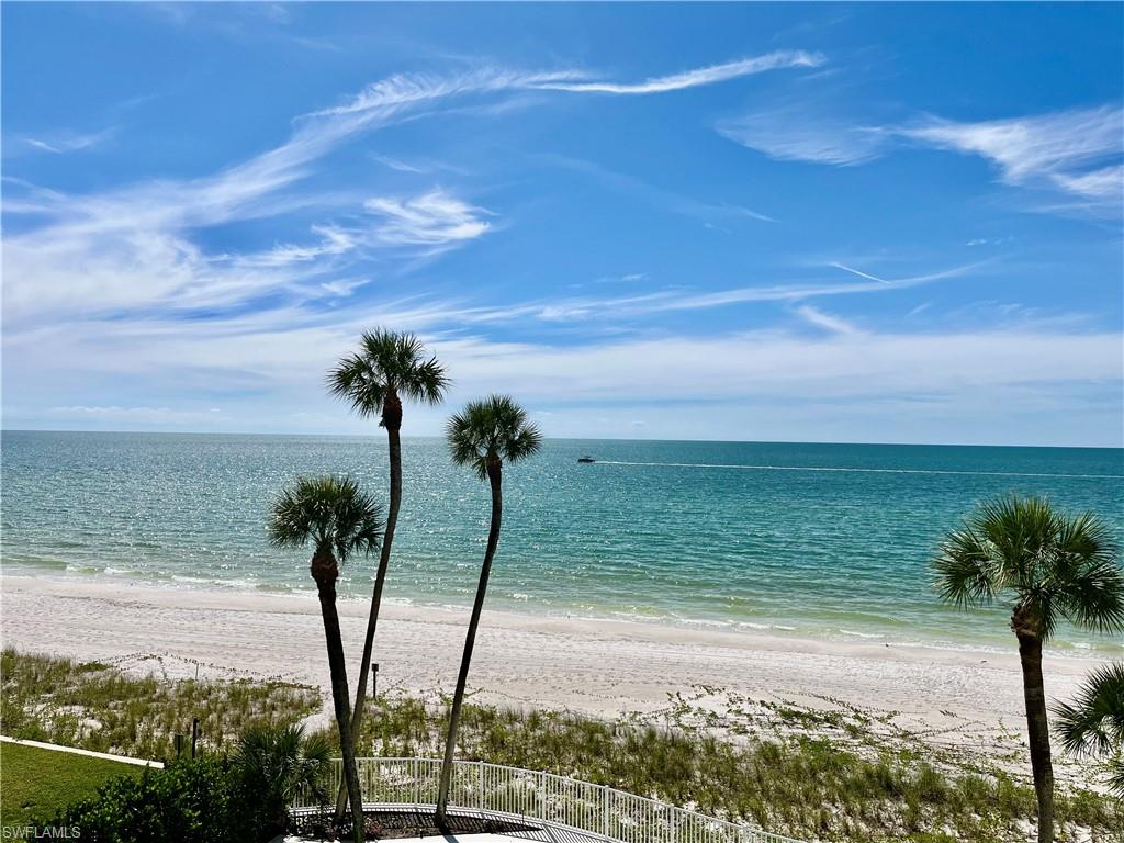 2885 Gulf Shore BLVD N 304
