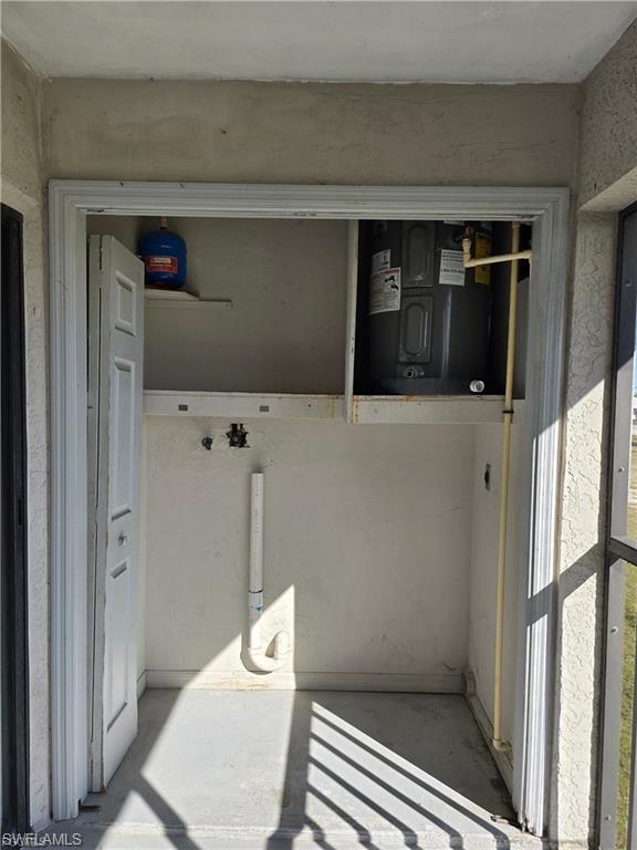 CAPE CORAL - Residential Lease