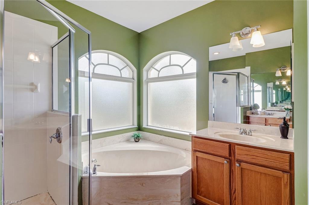 VALENCIA COUNTRY CLUB - Residential