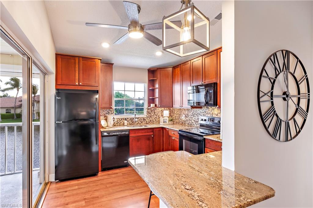 RIVERS EDGE - Residential