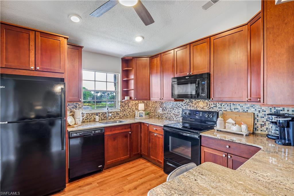 RIVERS EDGE - Residential