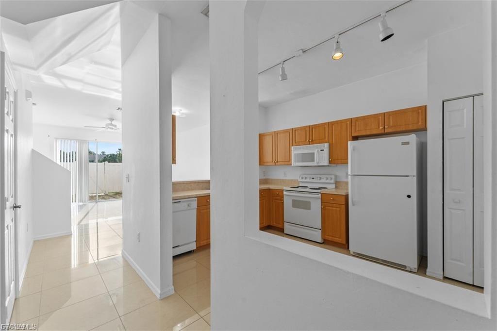 FOREST LAKE TOWNHOMES - Residential